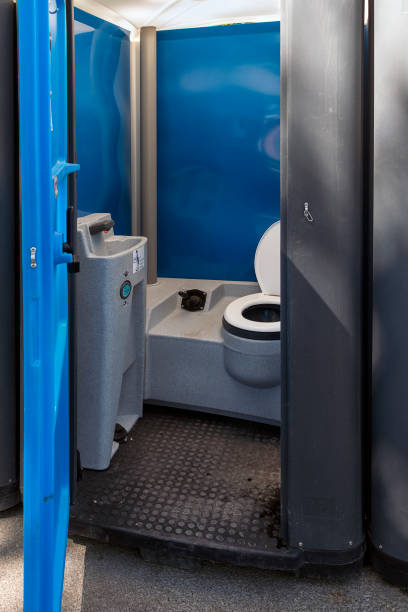 Portable Toilet Options We Offer in Rochester, MN